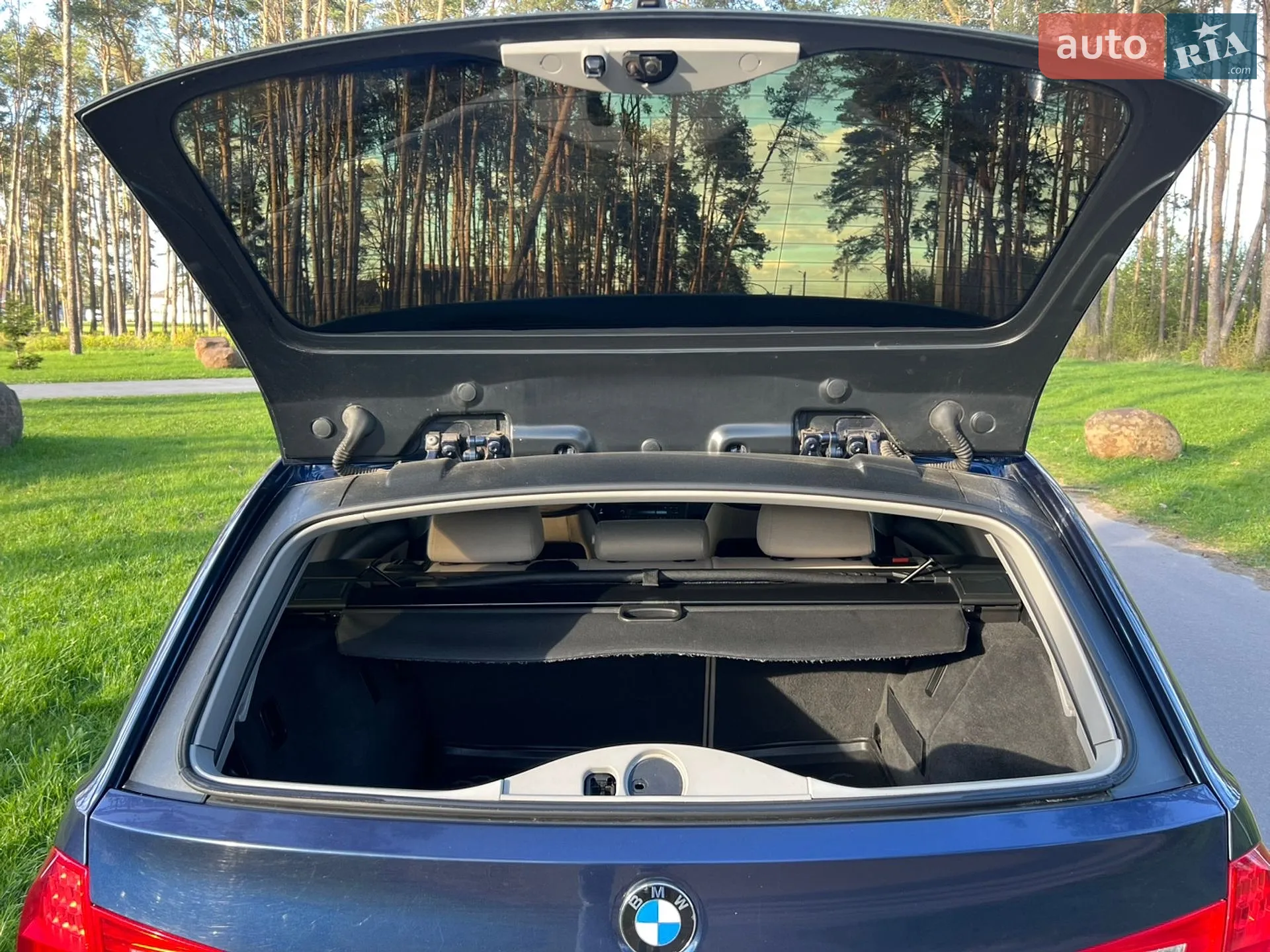 2010 BMW 3er - мініатюра 38