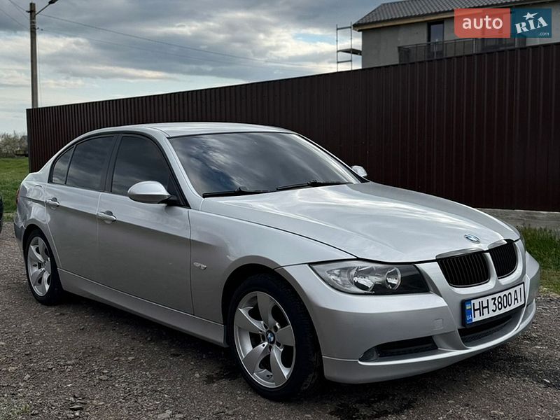 BMW 3 Series 2005
