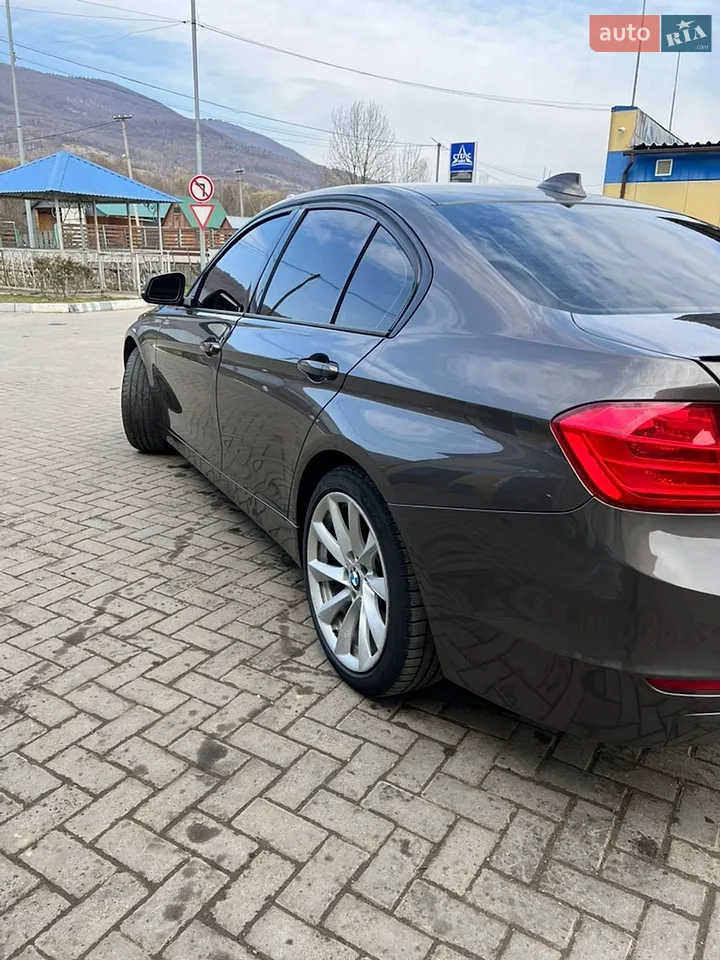 2011 BMW 3er - мініатюра 31