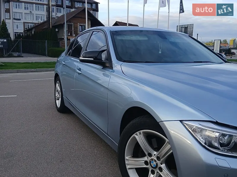 BMW 3 Series 2014 VIN WBA3B5C59FP653385 фото оголошення 11 з 93