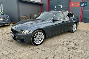 Седан BMW 3 Series 2015 в Черновцах