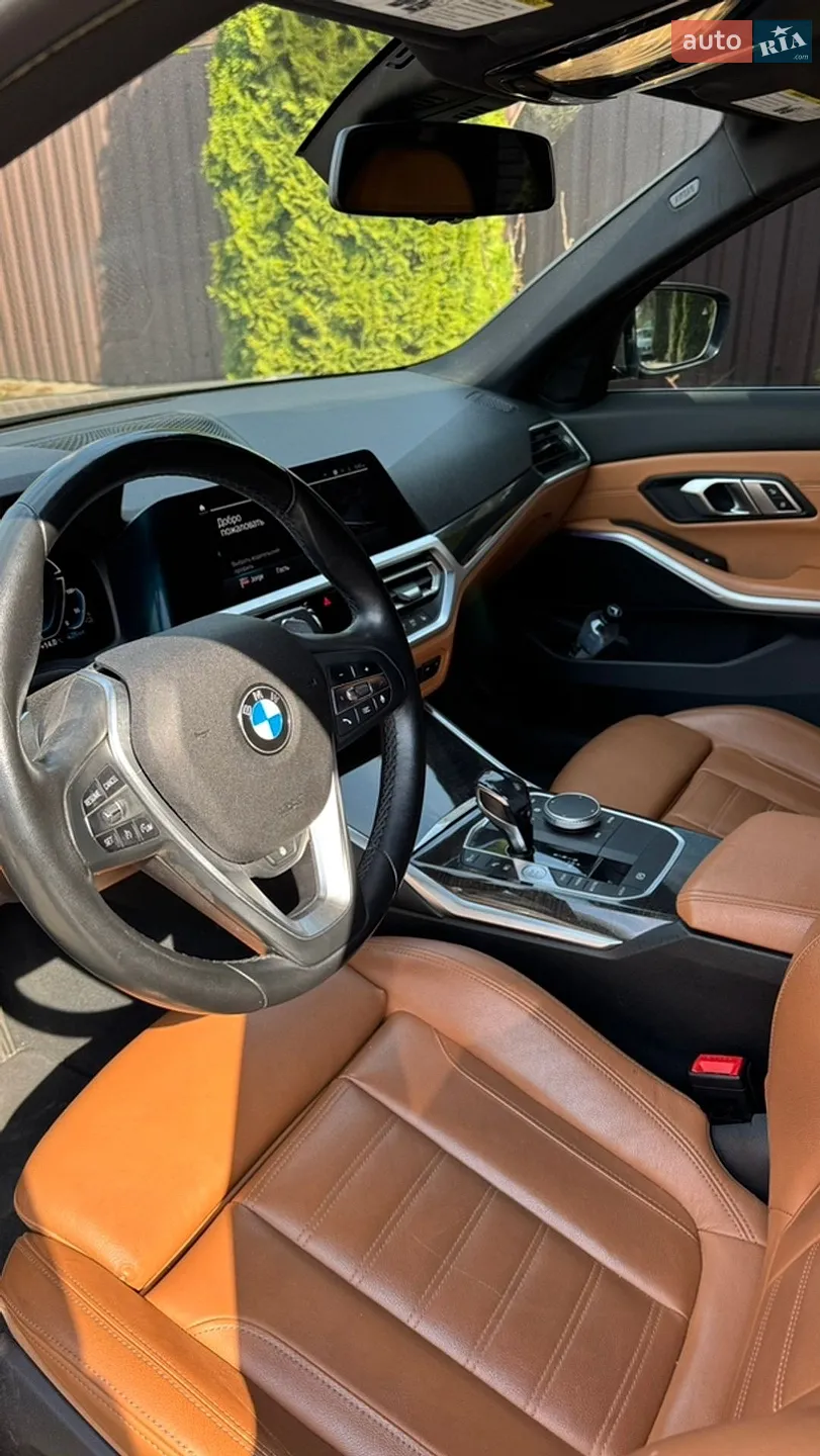 BMW 3 Series 2021 VIN 3MW5P7J01M8B80736 фото оголошення 13 з 25