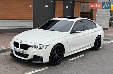 Седан BMW 3 Series 2017 в Киеве