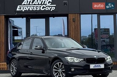 Седан BMW 3 Series 2016 в Києві