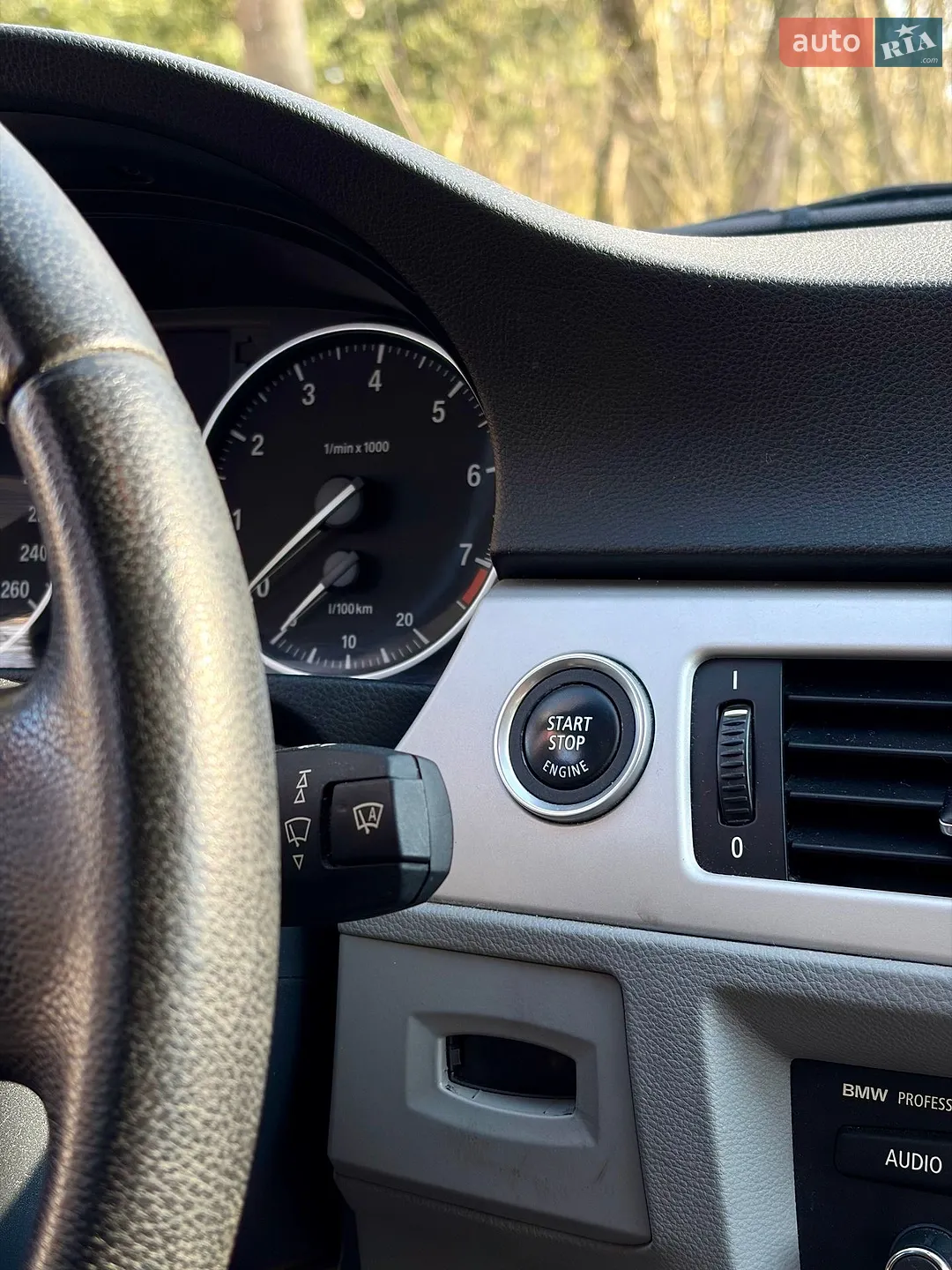 2010 BMW 3er - мініатюра 13