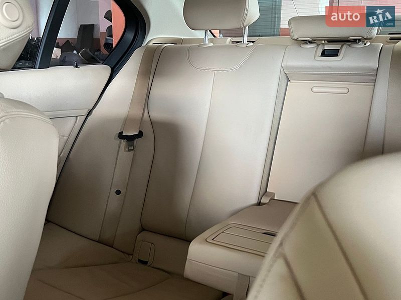 Седан BMW 3 Series 2013 в Красилові