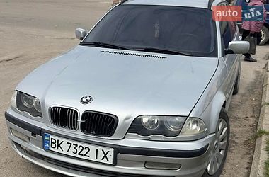 Универсал BMW 3 Series 2001 в Березному