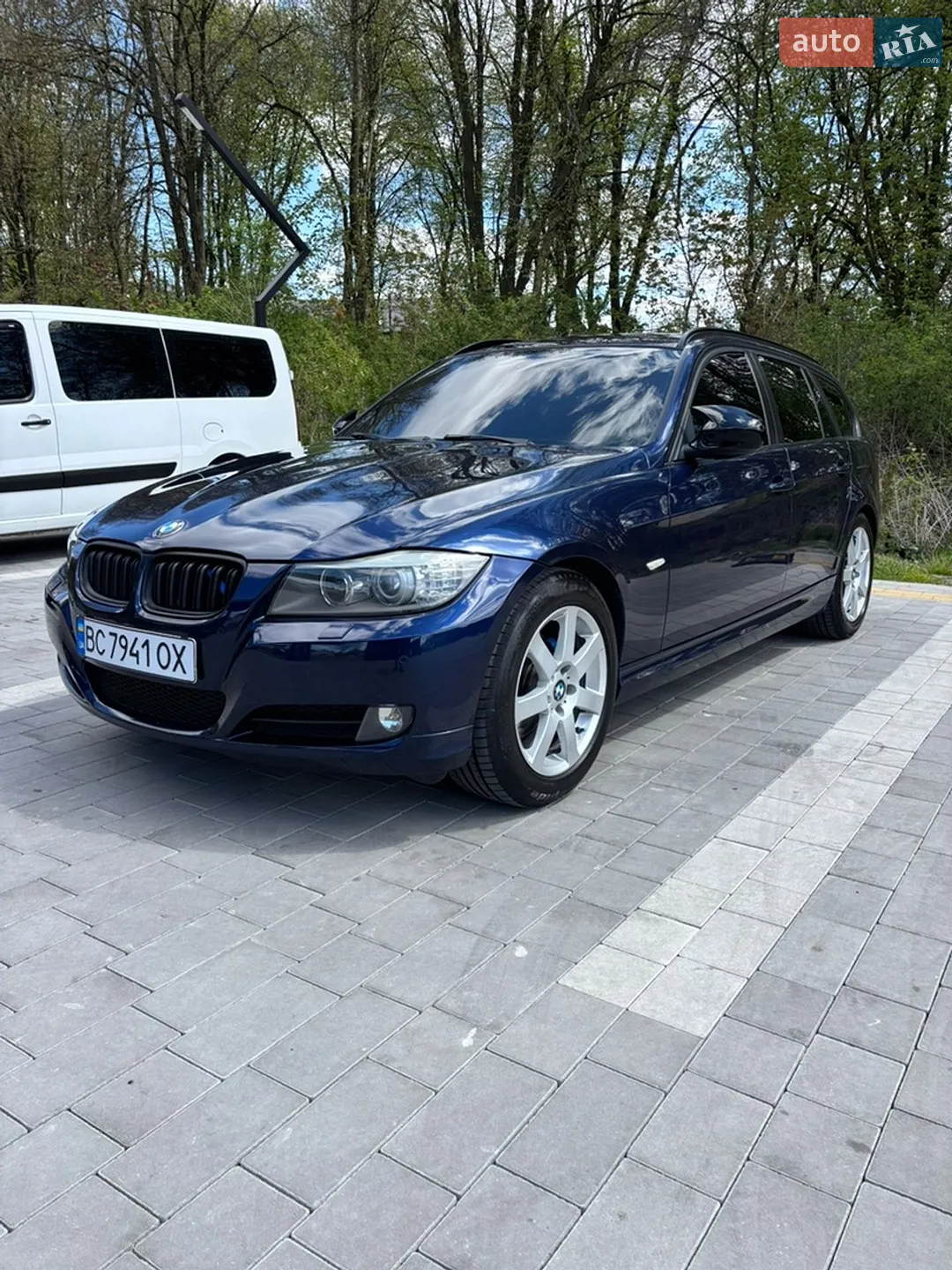 2010 BMW 3er - мініатюра 2