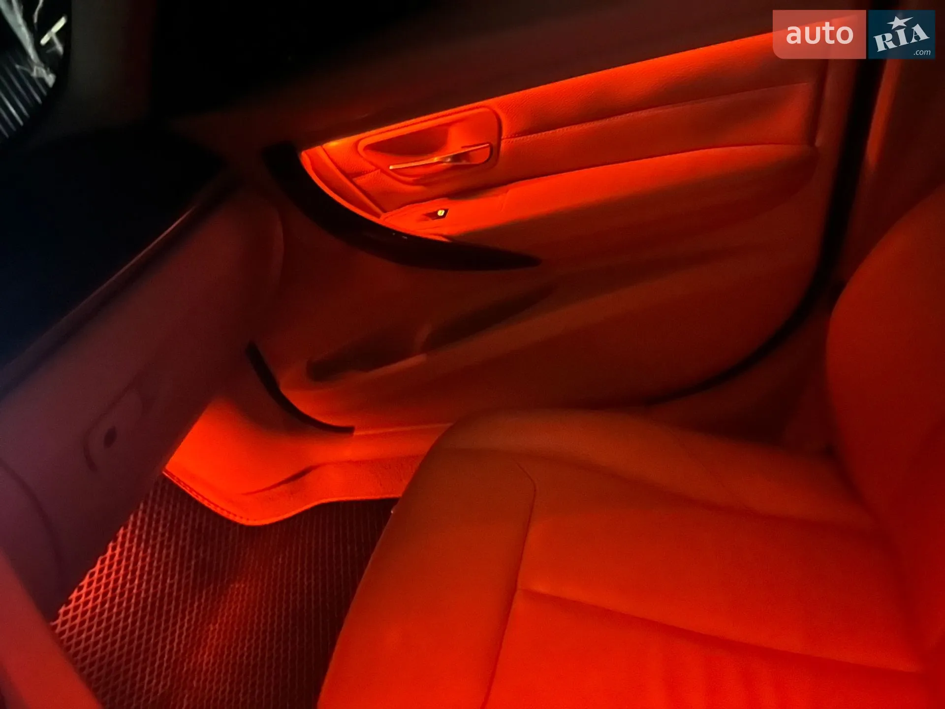 2012 BMW 3er - мініатюра 22
