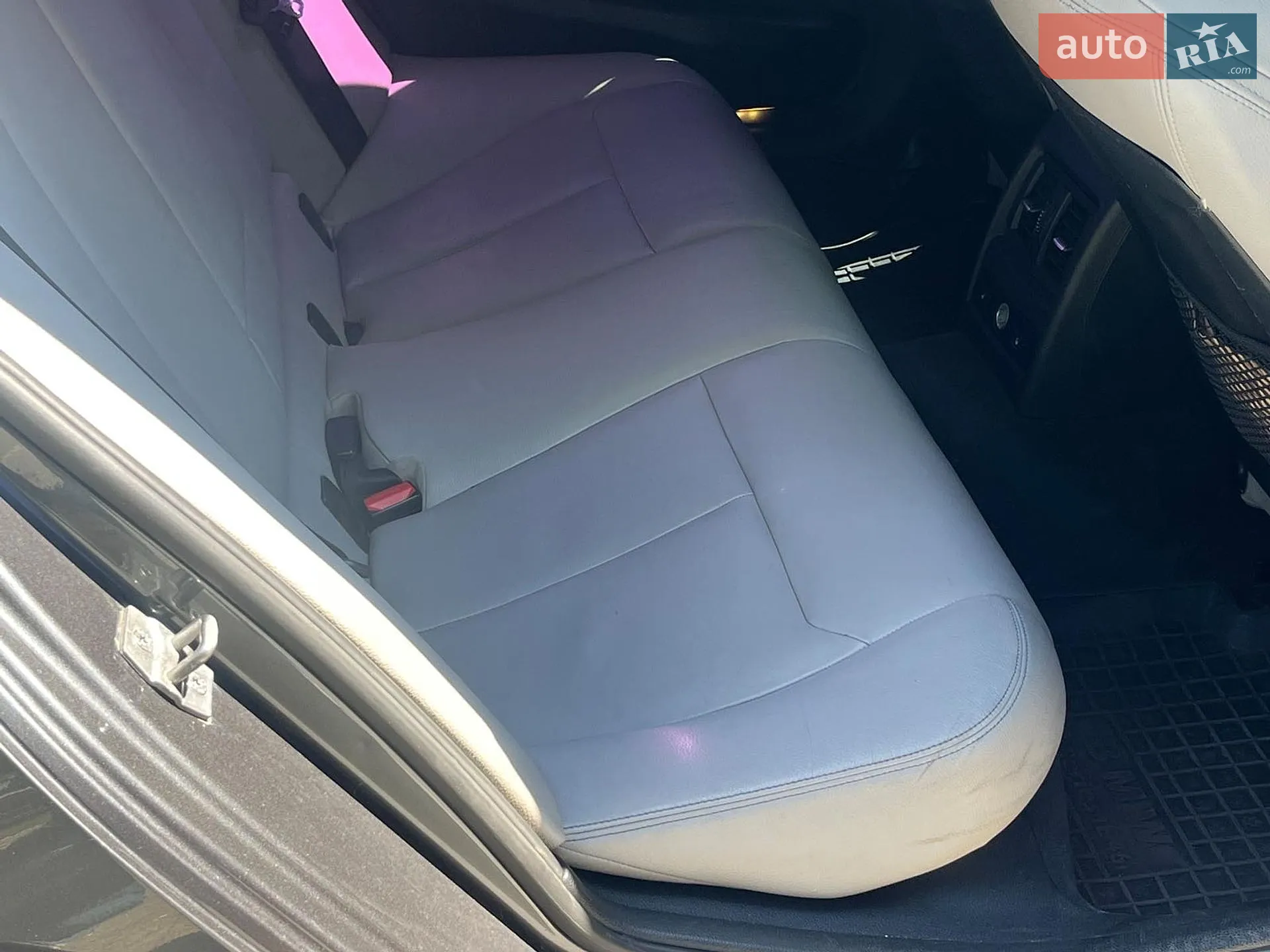 2012 BMW 3er - мініатюра 32