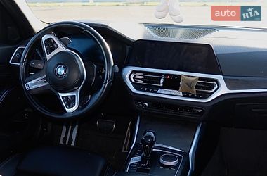 Седан BMW 3 Series 2019 в Киеве