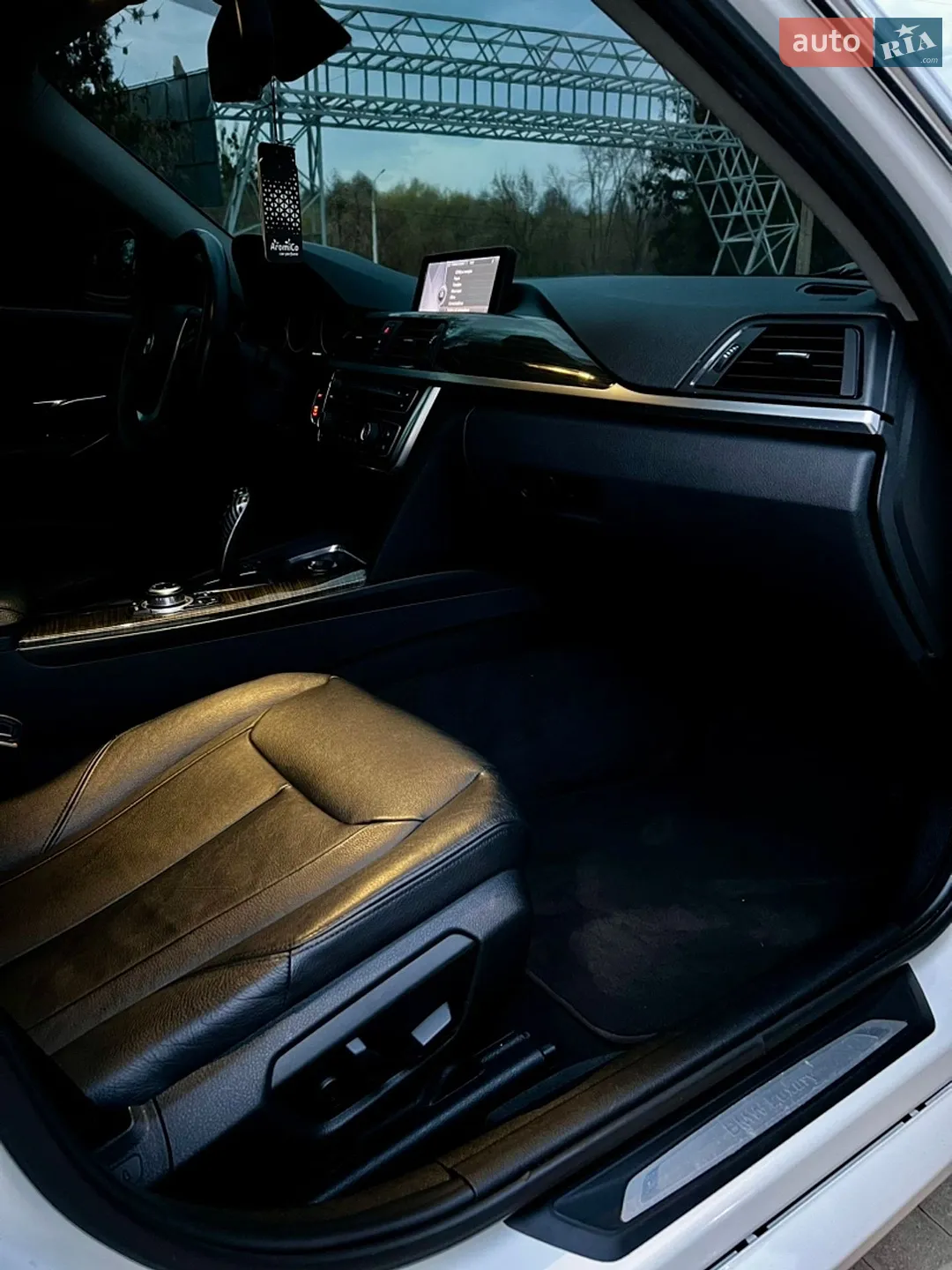 2012 BMW 3er - мініатюра 15