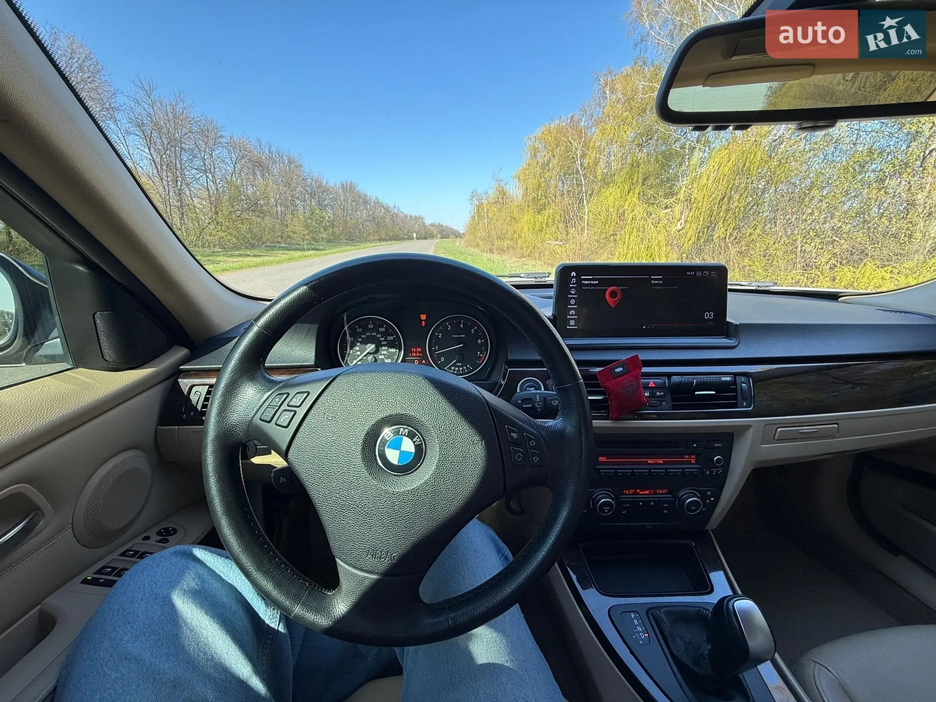 2011 BMW 3er - мініатюра 2