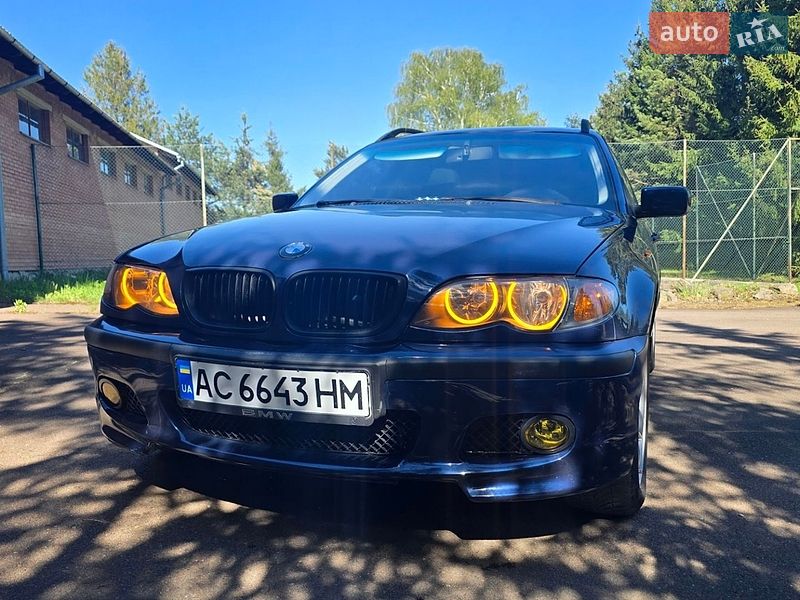 BMW 3 Series 2004