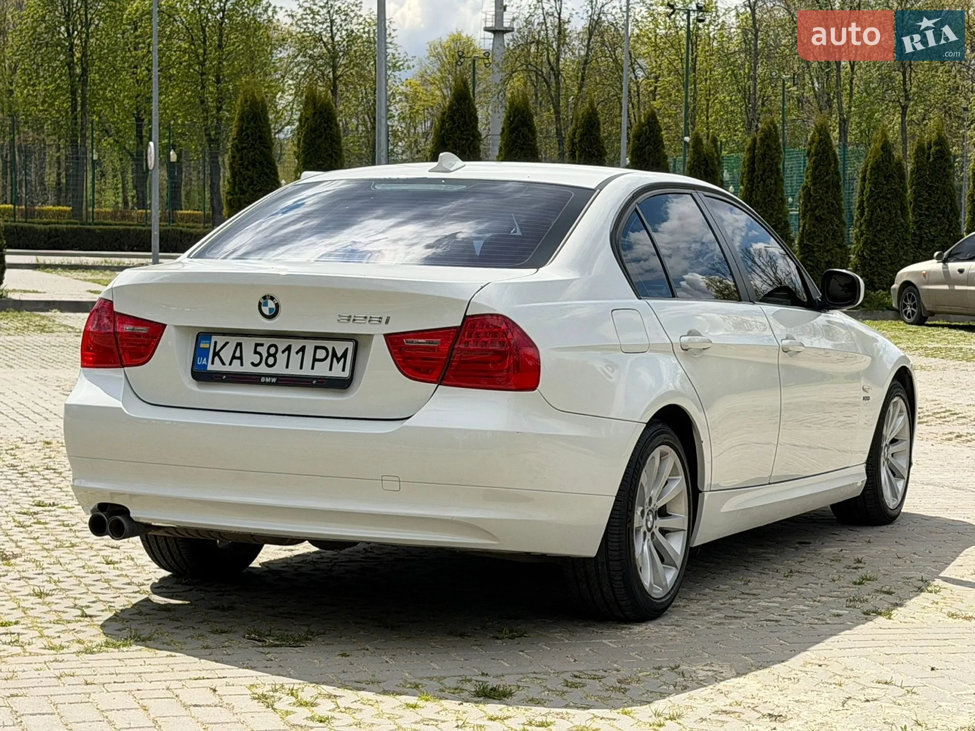 2011 BMW 3er - мініатюра 9