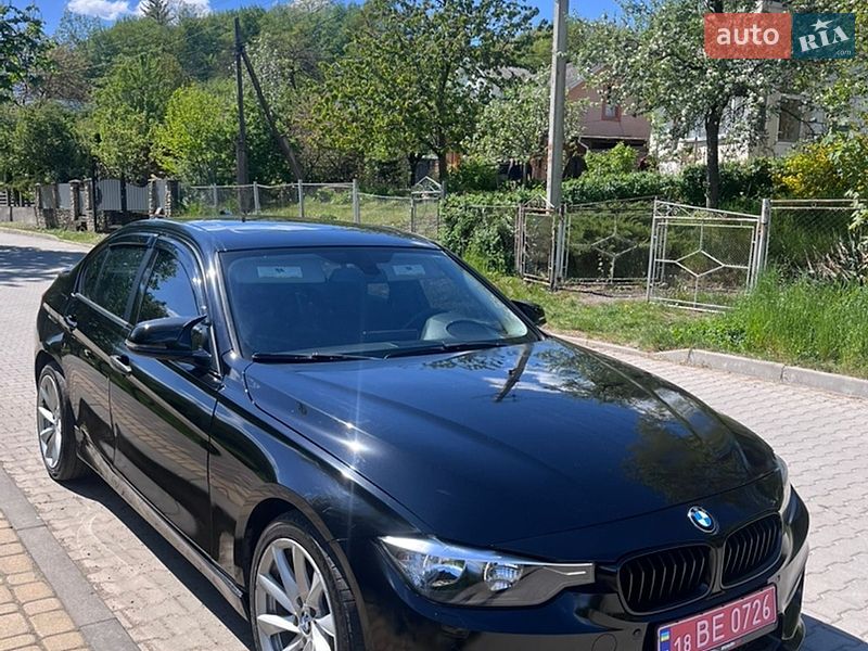 Седан BMW 3 Series 2015 в Косове