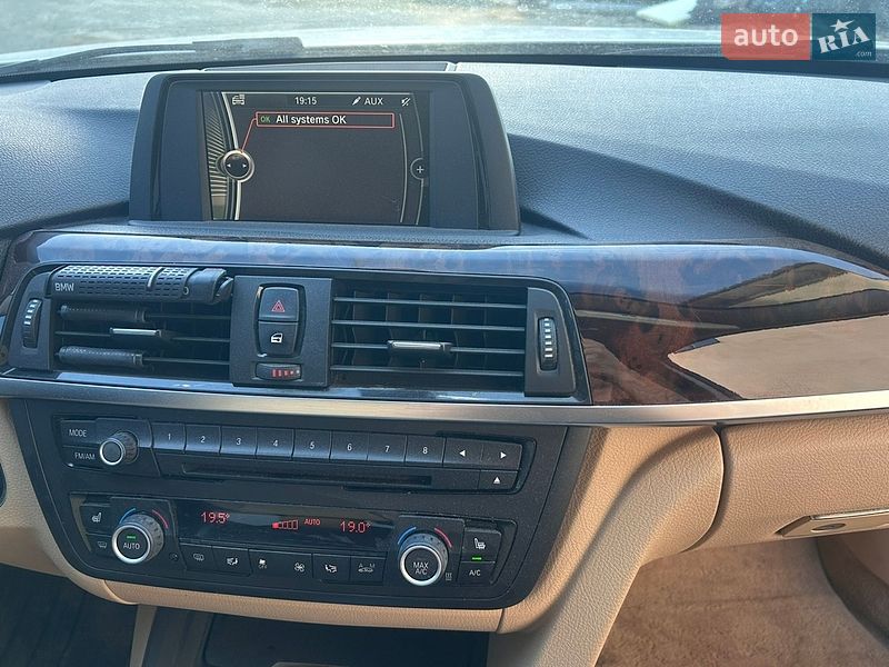 Седан BMW 3 Series 2013 в Ивано-Франковске