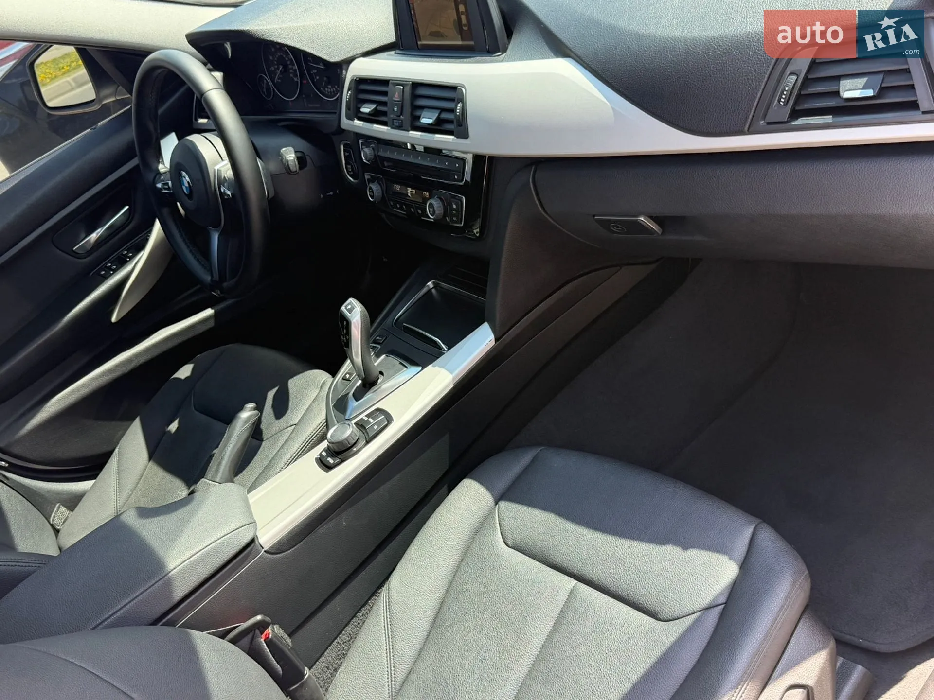 2016 BMW 3er - мініатюра 15