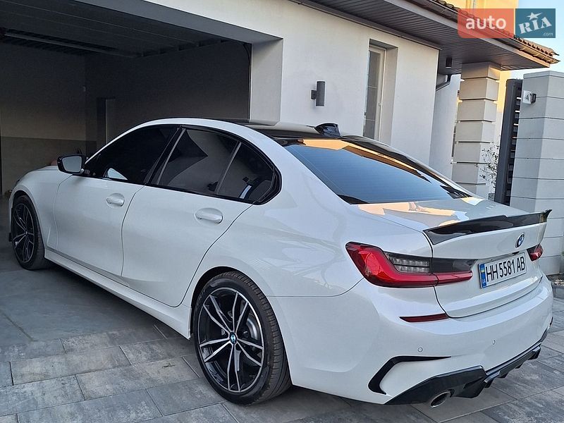 Седан BMW 3 Series 2019 в Одессе