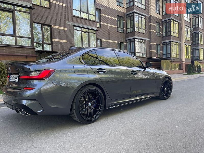 Седан BMW 3 Series 2019 в Киеве