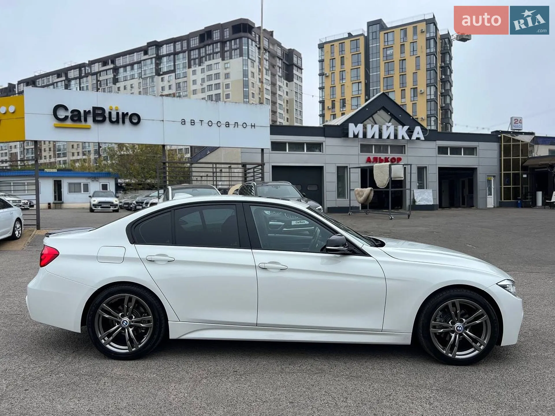 2016 BMW 3er - мініатюра 15
