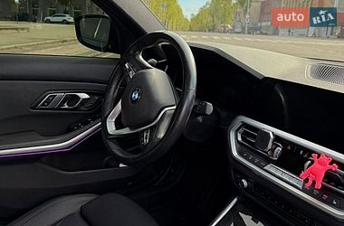 Седан BMW 3 Series 2019 в Николаеве