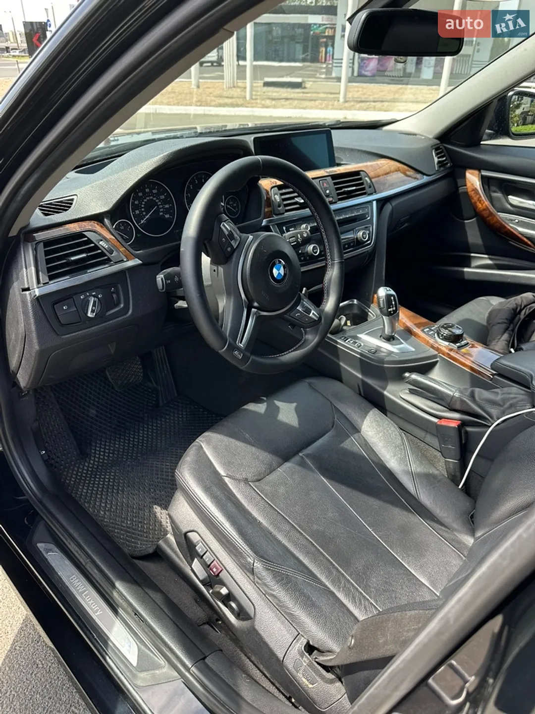 2012 BMW 3er - мініатюра 9