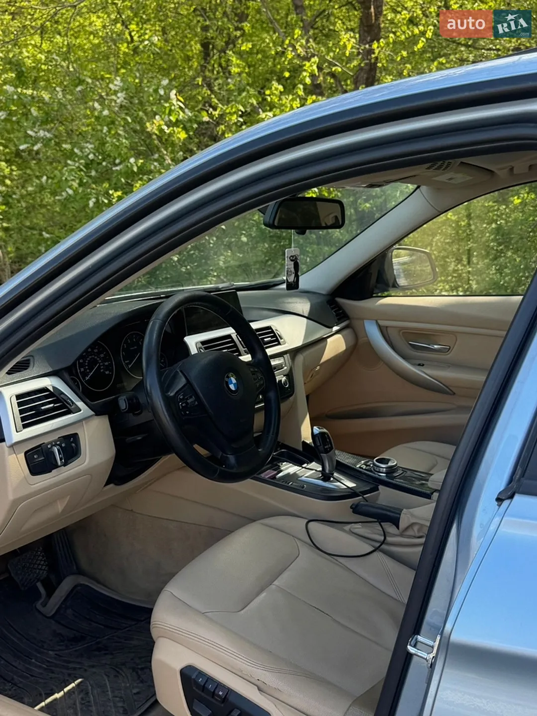 2012 BMW 3er - мініатюра 11