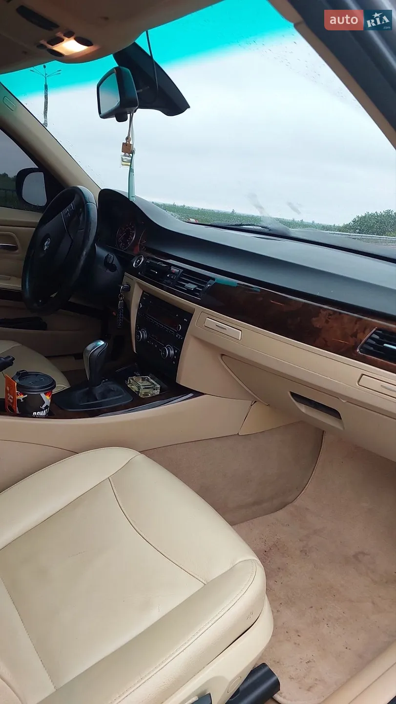 2010 BMW 3er - мініатюра 18