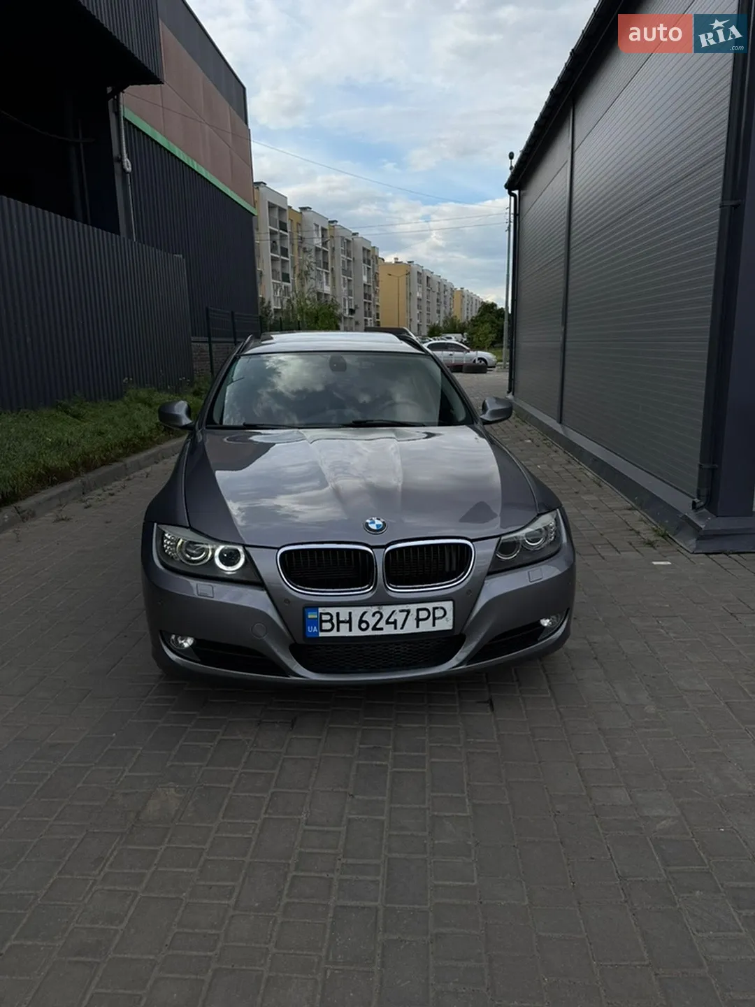 2010 BMW 3er - мініатюра 2