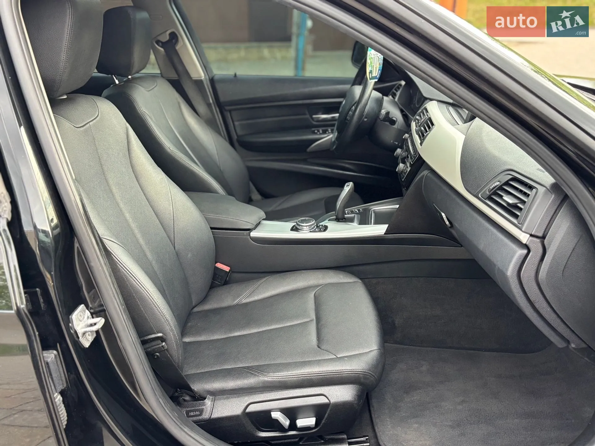 2016 BMW 3er - мініатюра 18
