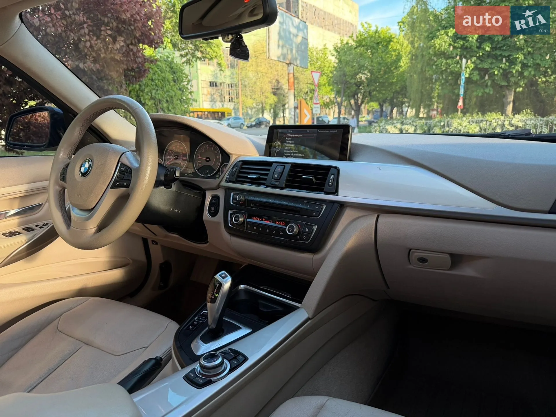2012 BMW 3er - мініатюра 13