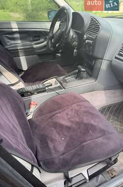 Седан BMW 3 Series 1994 в Измаиле фото 3 Седан BMW 3 Series 1994 в Измаиле