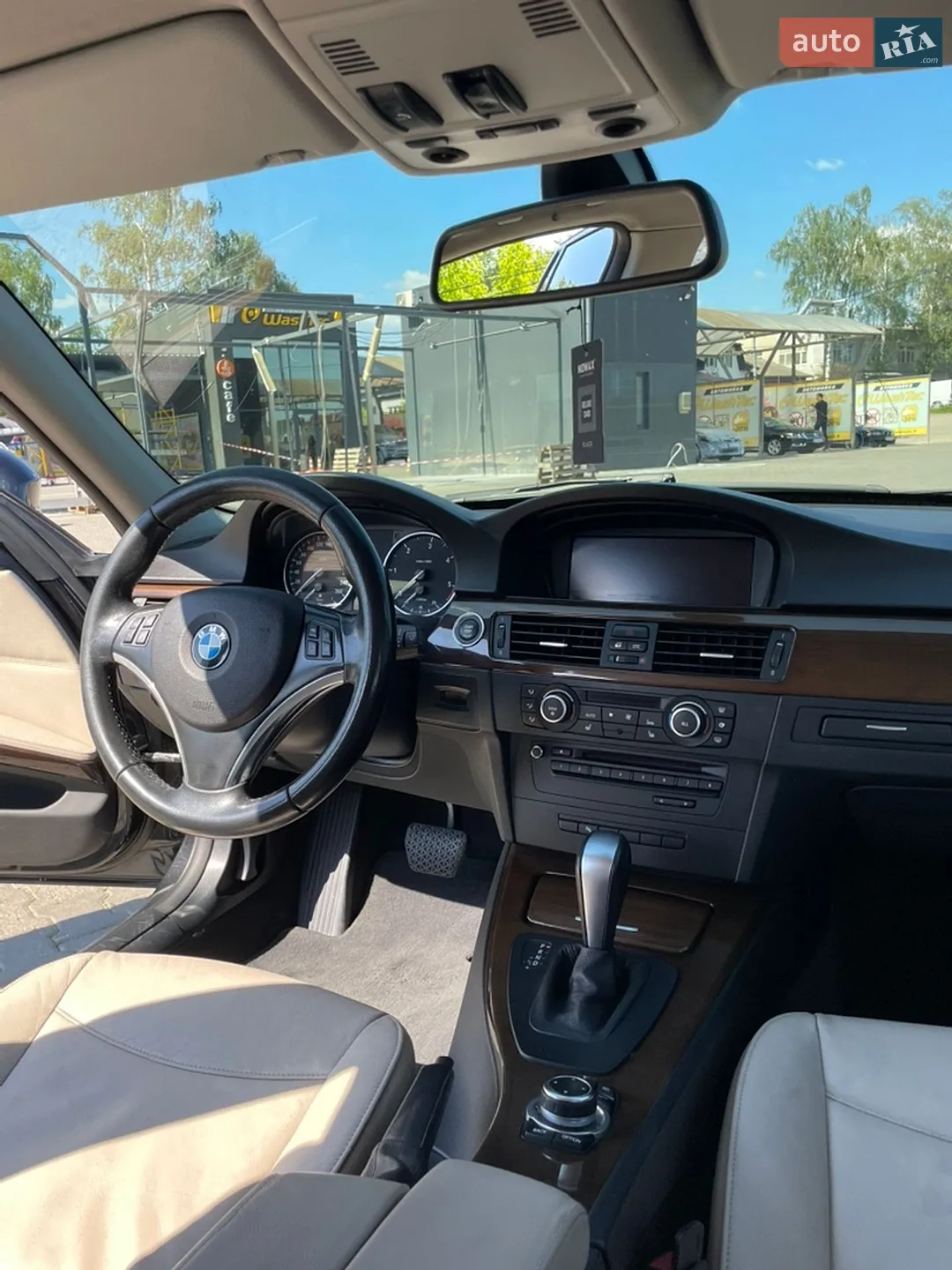 2010 BMW 3er - мініатюра 19