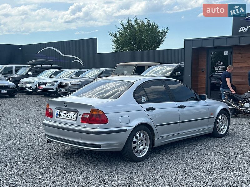 Седан BMW 3 Series 2000 в Ужгороде