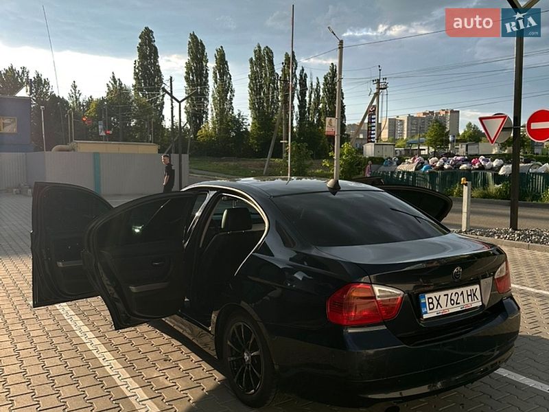 Седан BMW 3 Series 2006 в Хмельницком