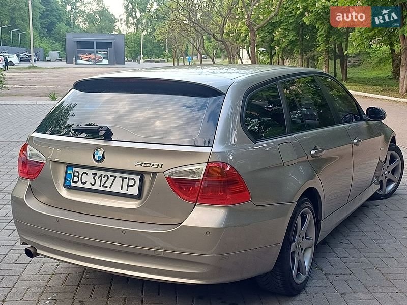 Универсал BMW 3 Series 2007 в Дрогобыче