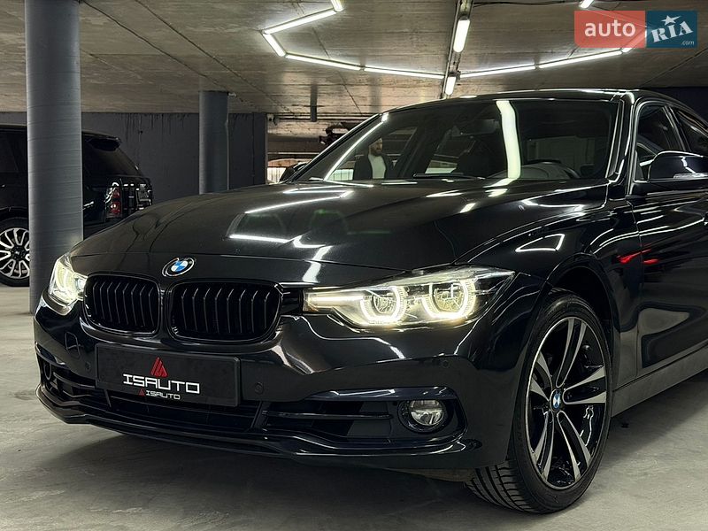 Седан BMW 3 Series 2018 в Одессе