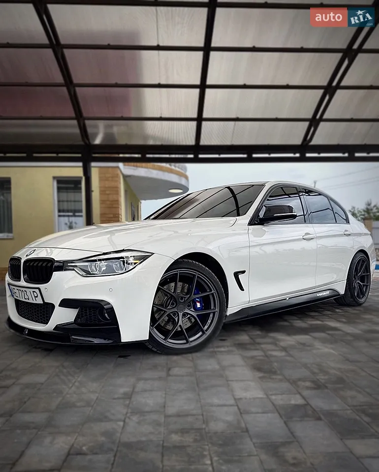 2016 BMW 3er - мініатюра 16
