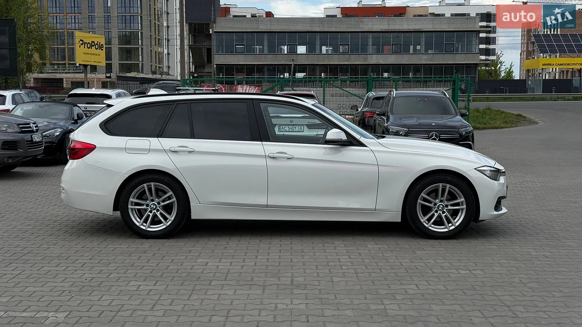 2016 BMW 3er - мініатюра 9