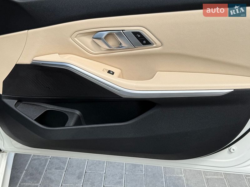 Седан BMW 3 Series 2019 в Виннице