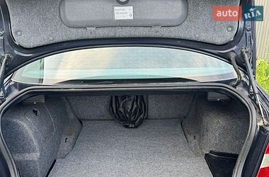 Седан BMW 3 Series 2002 в Киеве