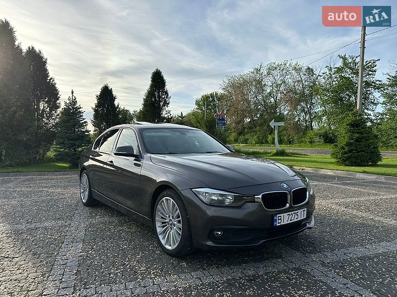 Седан BMW 3 Series 2015 в Пирятине