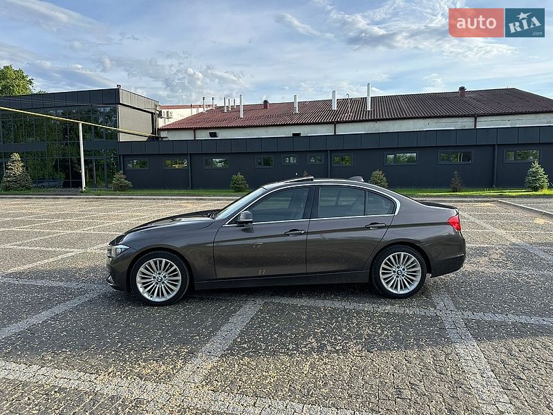 Седан BMW 3 Series 2015 в Пирятине