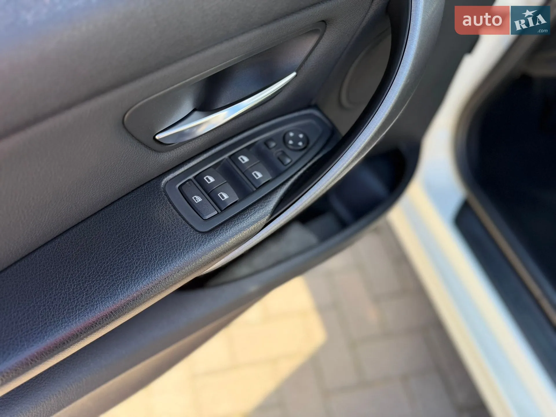 2012 BMW 3er - мініатюра 18