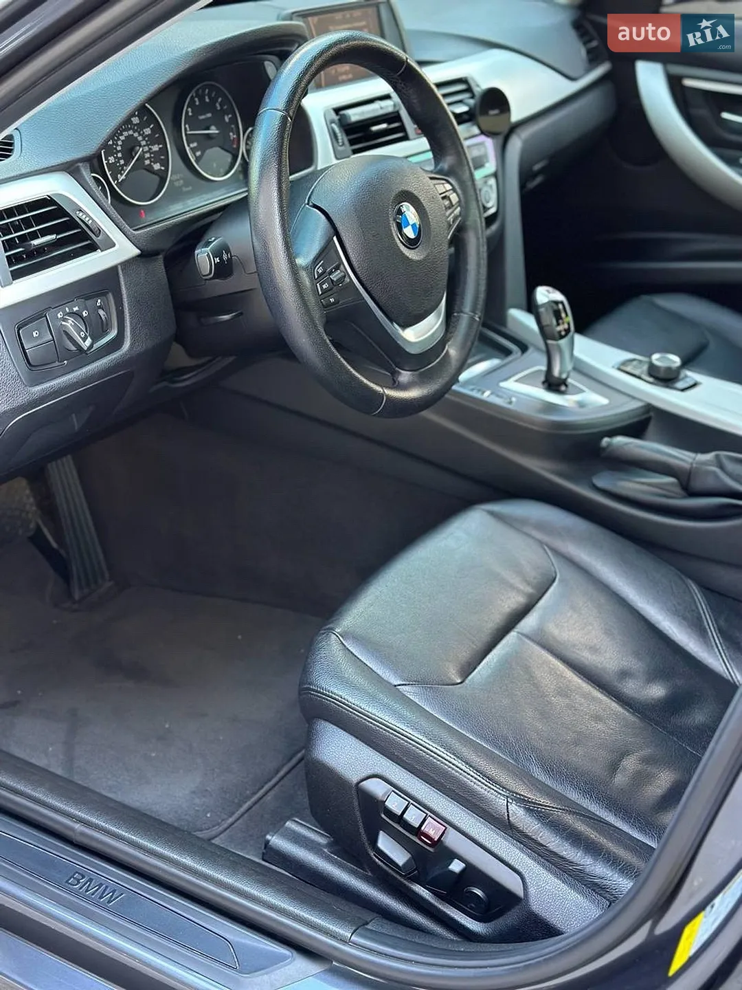 2012 BMW 3er - мініатюра 21