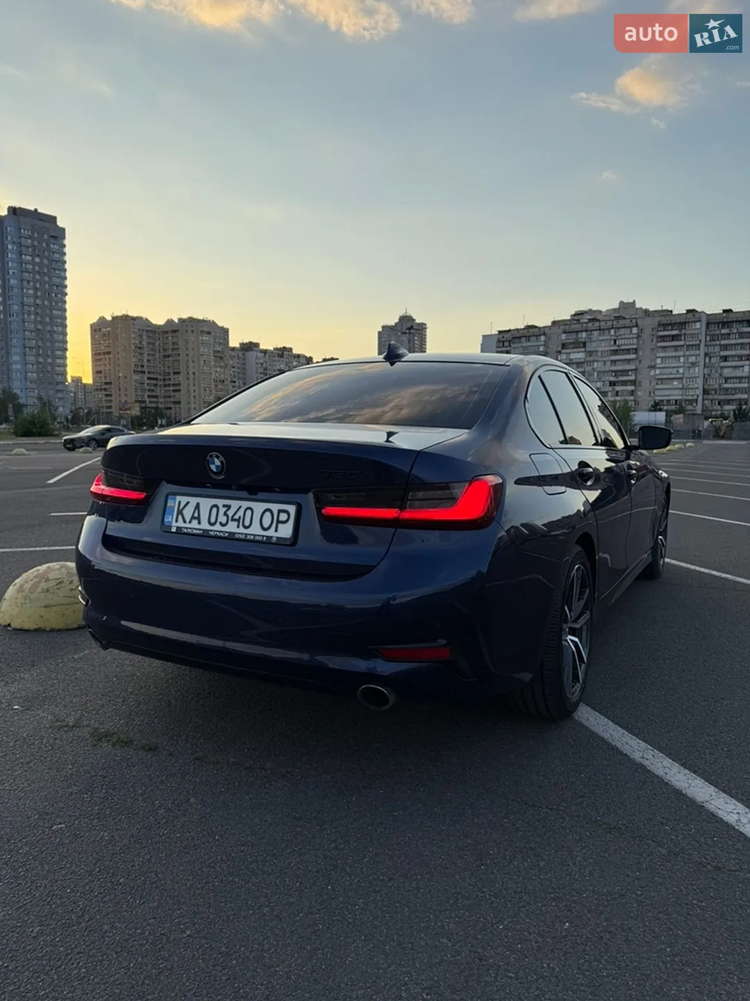 BMW 3 Series 2019 VIN 3MW5R1J00L8B13552 фото оголошення 9 з 25