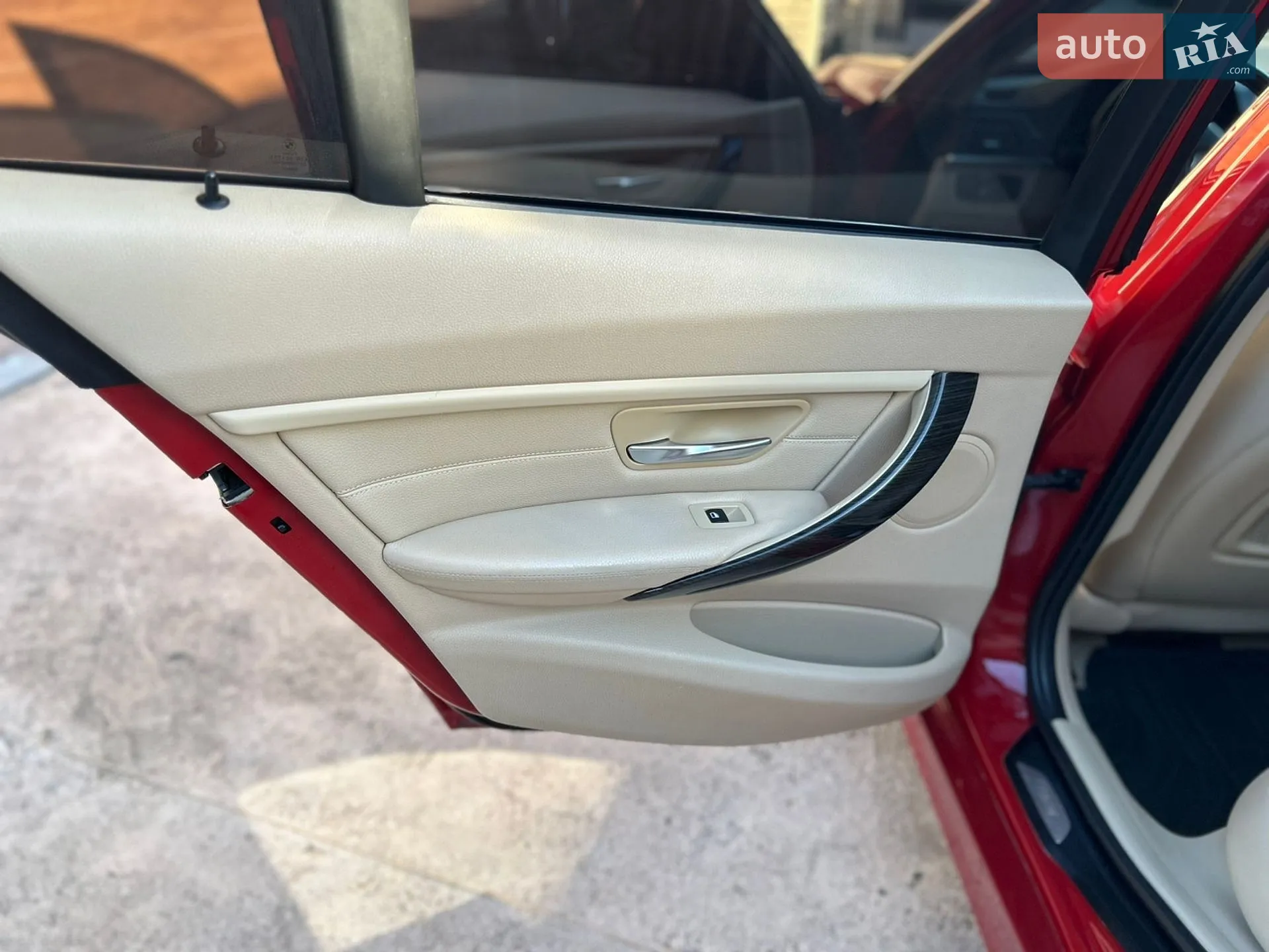 2012 BMW 3er - мініатюра 11