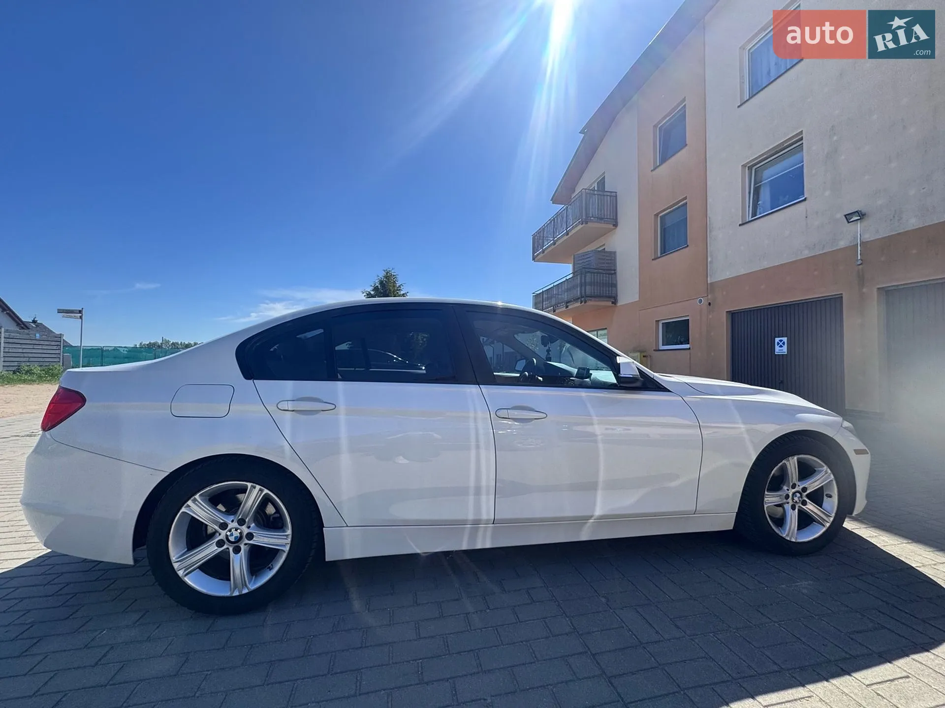 2012 BMW 3er - мініатюра 8