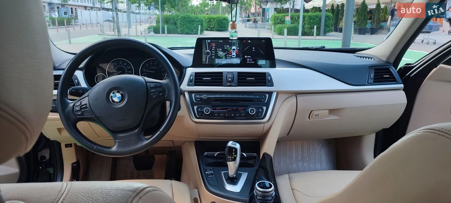 Bmw 3 серія 2013 VIN WBA3C1G50DNR48528 фото оголошення 8 з 27